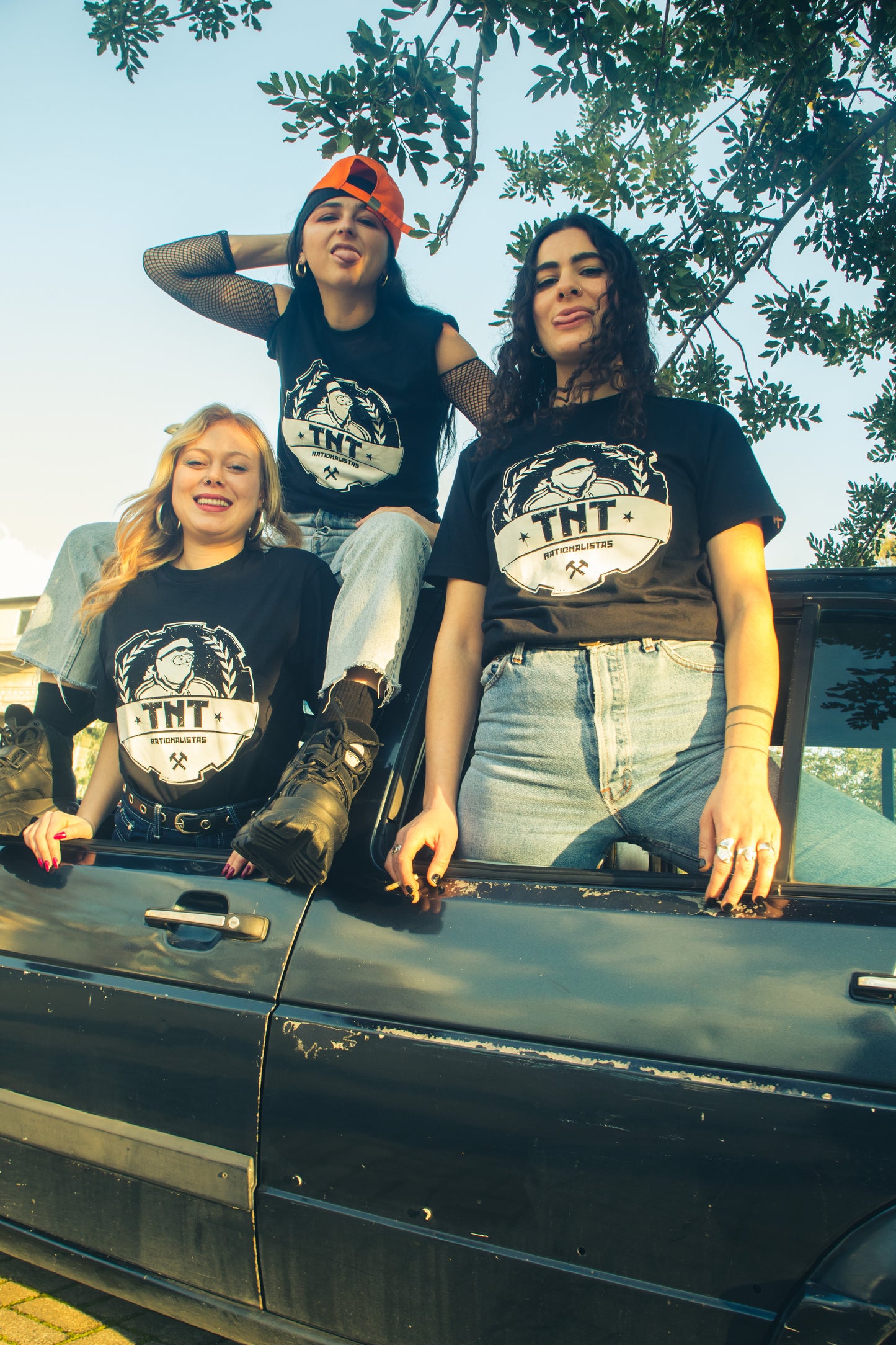 TNT | Tee Classic