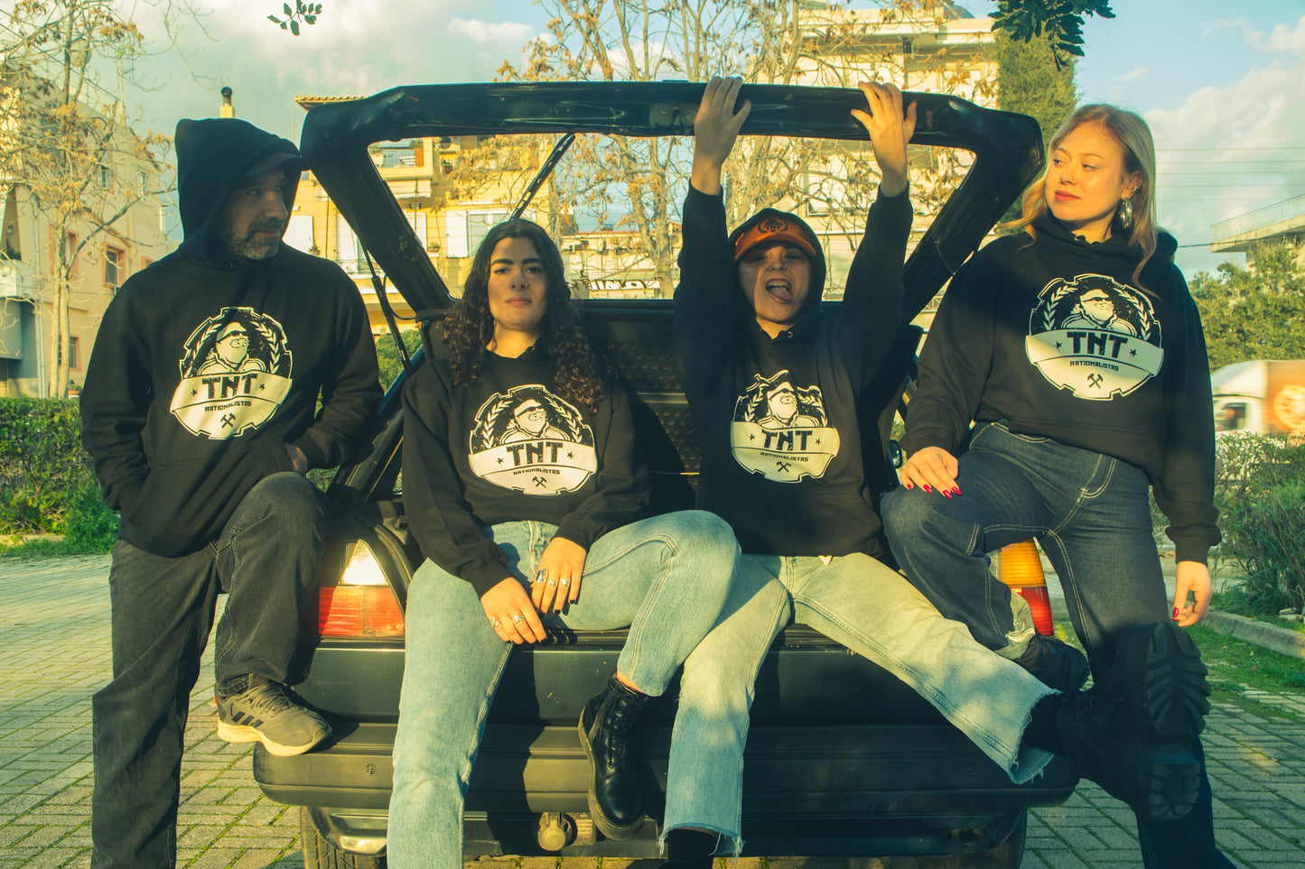 TNT | Hoodie Classic